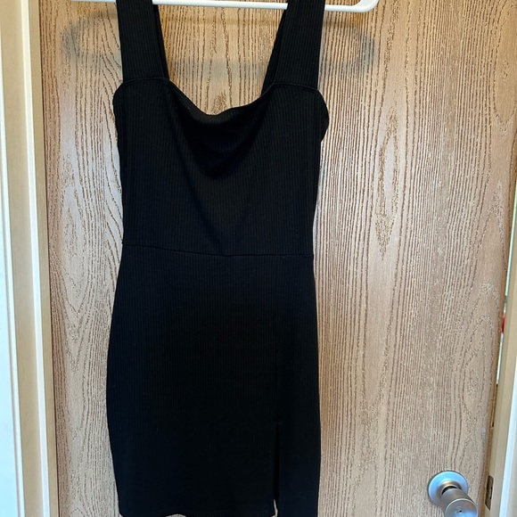 Reformation Laurena Knit Dress - Picture 2 of 2